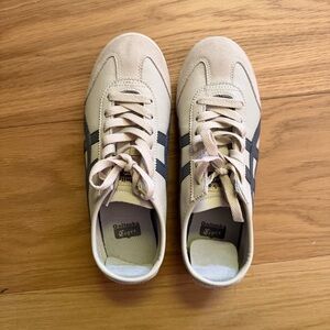 Onitsuka Tiger by Asics Men's Cream and Black Sneakers